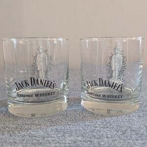 Jack Daniel's Tennessee Whiskey Glasses "Standing Tall"/Statue Graphic, …